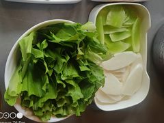 油麦菜和青笋拼山药-君邦火锅(新疆大厦店)