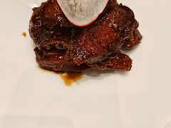 老上海熏鱼-新吉士·上海菜(浦东LCM置汇旭辉店)