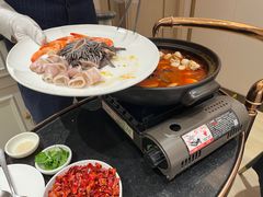 -品海楼·大连海胆锅贴馆(东港店)