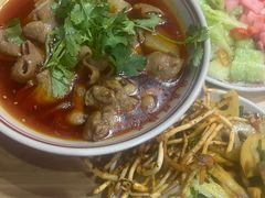 -老方桌烂蹄花川菜馆(九龙坡店)