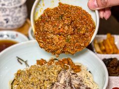 -裕兴记•蟹黄面馆(人民广场店)