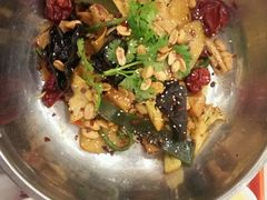 -川山城麻辣香锅(鼎汇美食城店)
