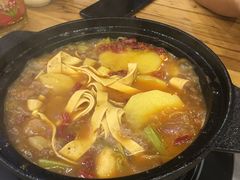 -鱼众不同·鸡公煲·烤全鱼(国顺路店)