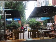 露天位-老陈婆手工面庄