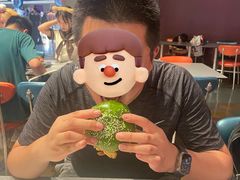 -彗星餐厅(香港迪士尼乐园)