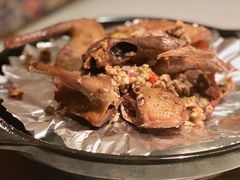 盐焗乳鸽-肥仔文澳门猪骨煲(南京西路店)