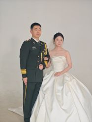 -MAO亲爱的猫婚纱摄影工作室