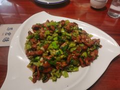 怪味牛柳-恩宏德餐馆(平山道店)