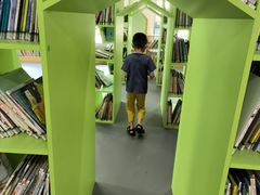 -增城图书馆(荔景大道辅路店)