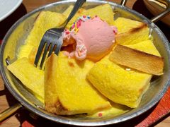 火爆面包-吕氏疙瘩汤·新派鲁菜(济南万象城店)