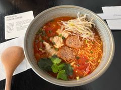 贵州风味红酸汤什锦面-里面·Noodlology(机电院店)