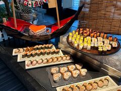 -唐拉雅秀酒店-西锦汇空中BBQ·思创餐厅