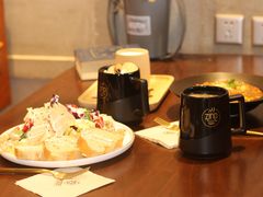 -ZING COFFEE 镜咖啡