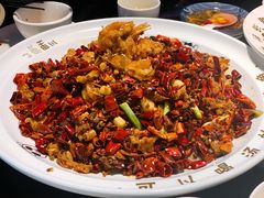 香辣牛蛙拼虾-川里谈·川味小馆(北京路店)