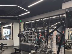 -懒人Club健身(卓越时代广场店)