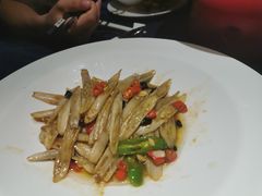 -荷栖小院·品质江西菜(红谷滩店)
