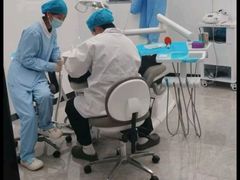-武汉仁爱口腔(光谷店)