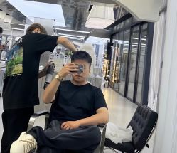 -型色沙龙