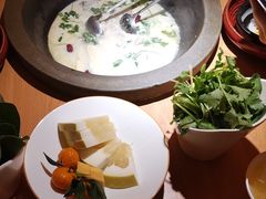 -咕嘟草帽鱼·牛奶一样的鲜鱼汤(包河万达广场创始店)