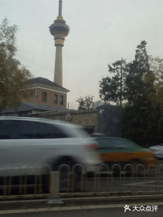 中央广播电视塔门面图片