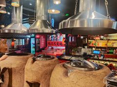 -破瓦寒窑·地摊烤羊排