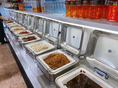 -爱客得牛排海鲜烤肉·火锅自助(春熙路黑金好店)