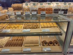 面包甜点陈列柜-尚酥坊·手工點心(七里庙店)