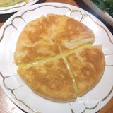 他家的牛大骨堪称一绝，作为美食爱好者的我自然不能错过