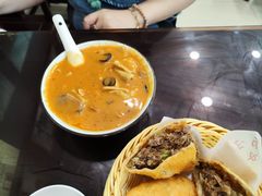 -方中山胡辣汤(成都首店)