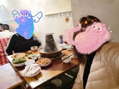 -洞庭洲·防空洞火锅·烧烤·铜锅涮肉(新百广场店)