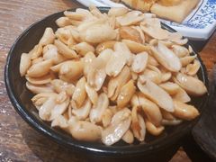 酒鬼花生-串大叔炭火烤串·鸡西大冷面刀削面(总店)