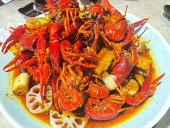 -沪小胖小龙虾(淮海中路旗舰店)