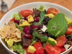 -POKEE VIA&Brunch·维娅(重庆来福士店)