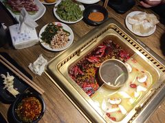 -九鼎轩脆毛肚火锅(商业街店)