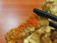 阿婆酥肉-爆炸头阿姨小四川正宗川味小吃(无任何分店)