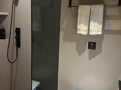 -万泊酒店(长沙五一广场国金中心店)