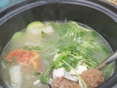 -陆师傅砂锅烫菜(圆通街店)