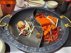火社菌汤鸳鸯锅-火社火锅(平安大街店)