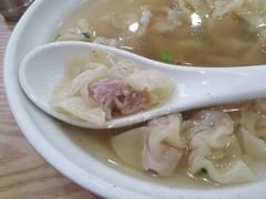 -珊珊小笼馆(仙霞路店)