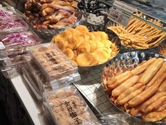 -胖东来生活广场(健康路店)