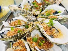 -红月湾海鲜饭店•沙滩海景(双月湾店)