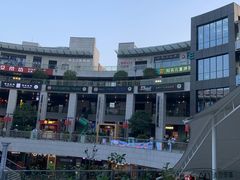 -浦江城市生活广场(江月路店)