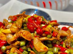 -三湘四水正宗湘菜(君峰路店)