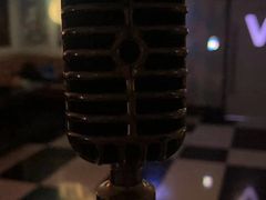 -悦SHOW 量贩式KTV(宝龙广场店)