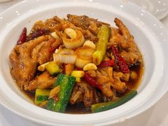 -江城燕子大排档(江汉路步行街店)