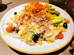 金枪鱼牛油果沙拉-炙柒Sekinana·精致料理 烧鸟·铁板烧(海上世界店)