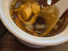 -大中华希尔顿酒店-念自助餐·嗨啤·小龙虾