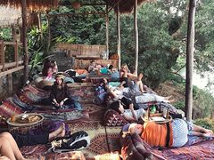 -乌托邦酒吧和餐厅