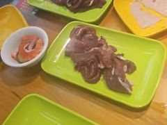 -养牛邓·潮汕牛肉海鲜自助火锅(广州店)