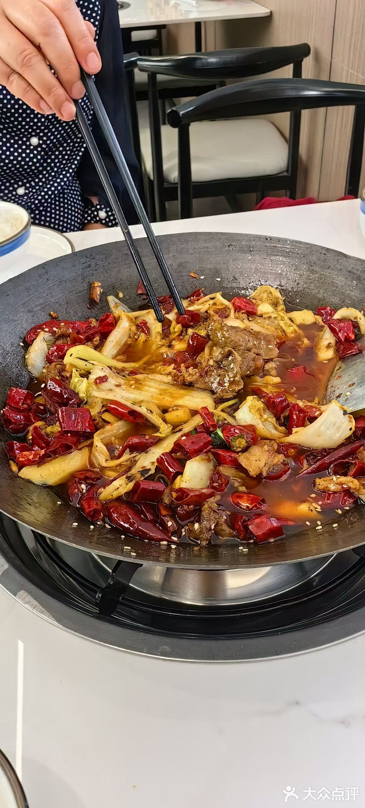 在昆明！超香超爽的干锅牛肉，已上桌！